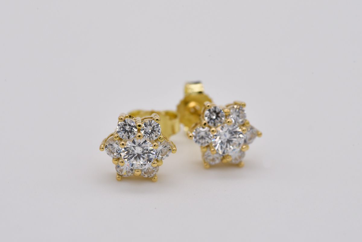 Orecchini rosetta oro 18 kt.